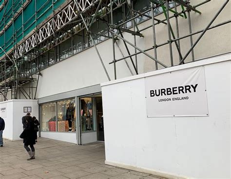 burberry manifattura srl|burberry factory acquisition.